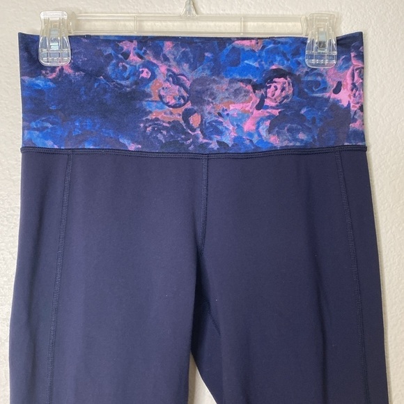 Lululemon Groove skinny pants navy moody mirage size? EUC - Picture 2 of 6